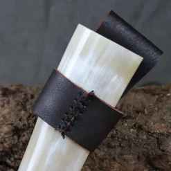 Mytholon Trinkhorn Gürtelhalter Louis Braun -Mittelalter Welt trinkhorn guertelhalter louis braun 3