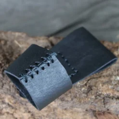 Mytholon Trinkhorn Gürtelhalter Louis Schwarz -Mittelalter Welt trinkhorn guertelhalter louis schwarz 4