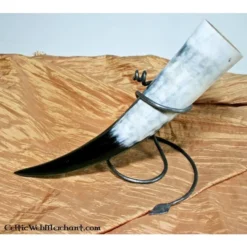 Trinkhorn Halter Deluxe 7 Trinkhorn Halter Deluxe -Mittelalter Welt trinkhorn halter deluxe 2